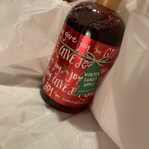 Bath and body Works winter candy apple 2 in 1 bubble bath & body wash 16 oz NEW!